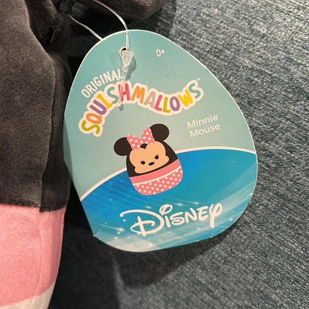 Minnie Mouse Squishmallow - Picture 2 of 4
